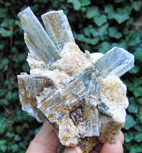 kyanite